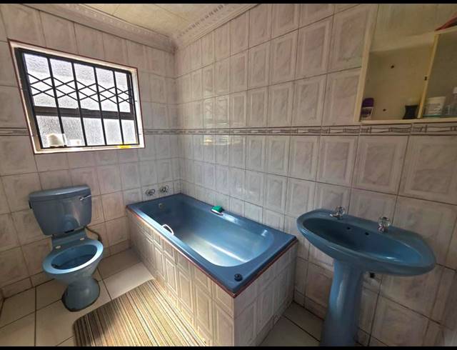 3 BEDROOM HOUSE FOR SALE IN DELMORE PARK